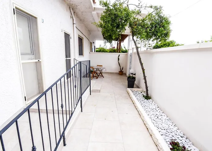 B&B Macchia Mediterranea